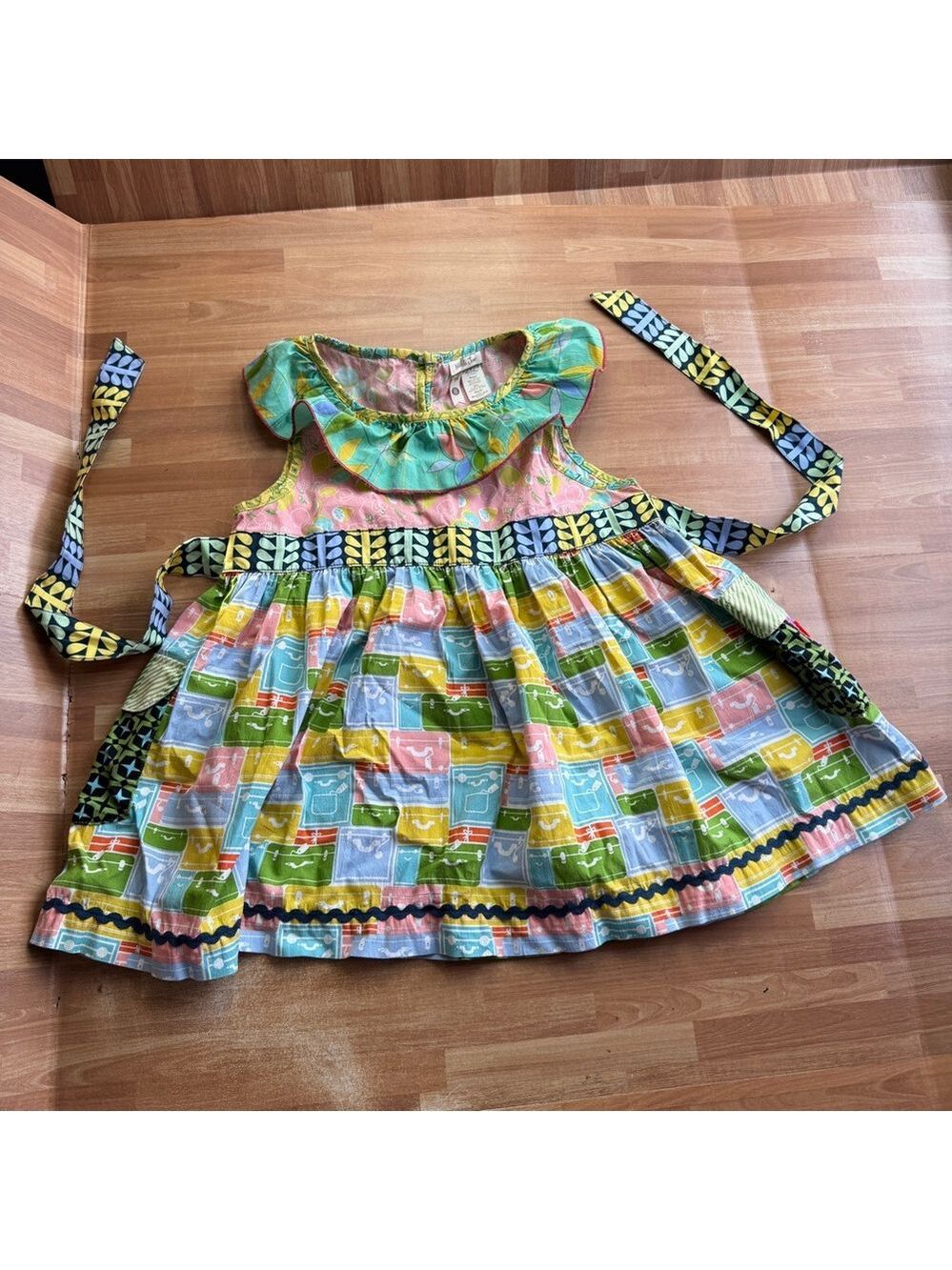 Matilda Jane Wonderful Parade Lemonade Stand Trellis Top. Size 8